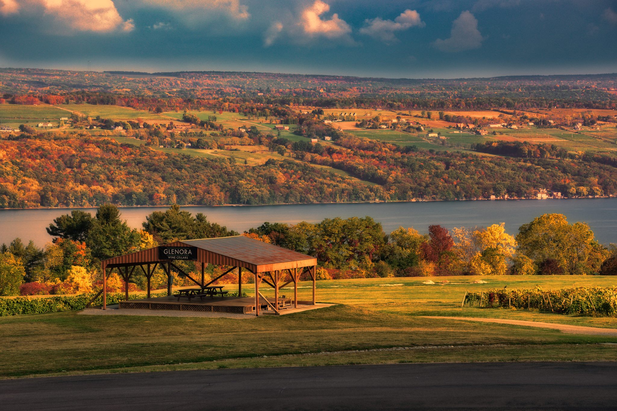 Glenora winery store